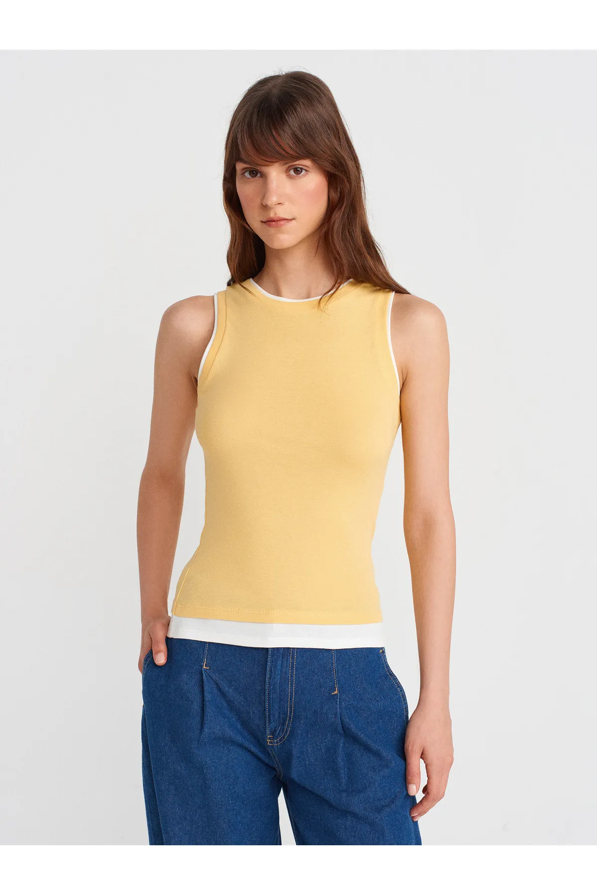 Çift Görünümlü Kolsuz Top-Sarı