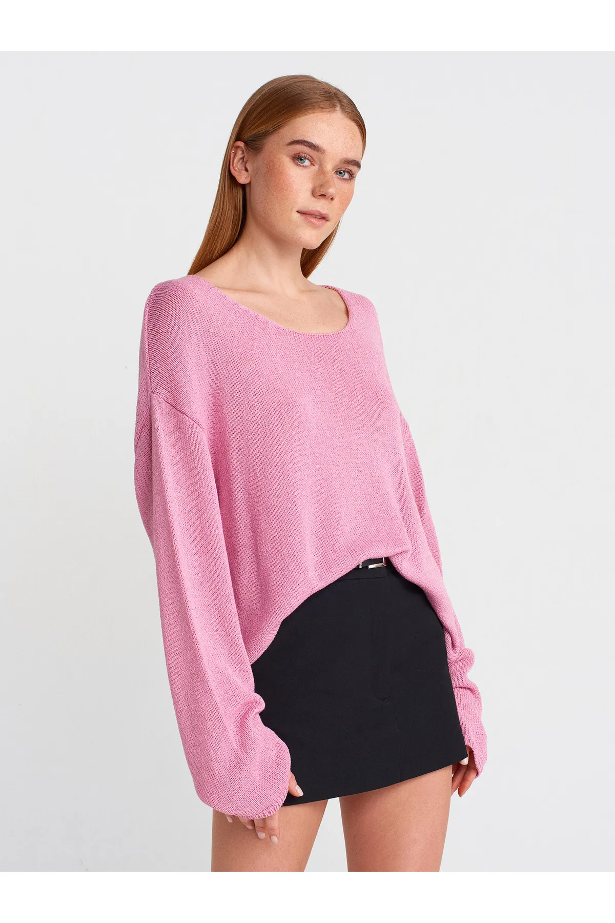 Oval Yaka Yumuşak Dokulu Triko Kazak-Pembe